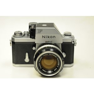 F Photomic 35mm SLR Film Camera Good w/50 mm f/1.4 Nikkor Lens Meter Dead