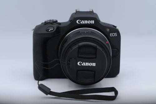 Canon EOS R100 with 18-45mm f4.5 - 6.3 IS STM