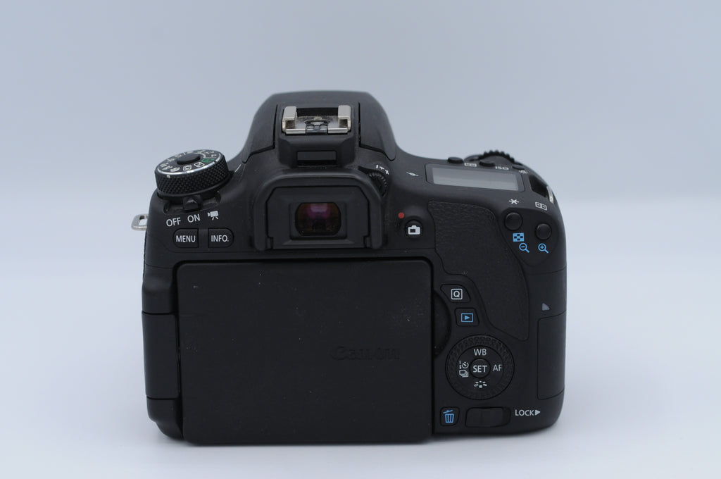 Canon EOS Rebel T6s with 18-55mm