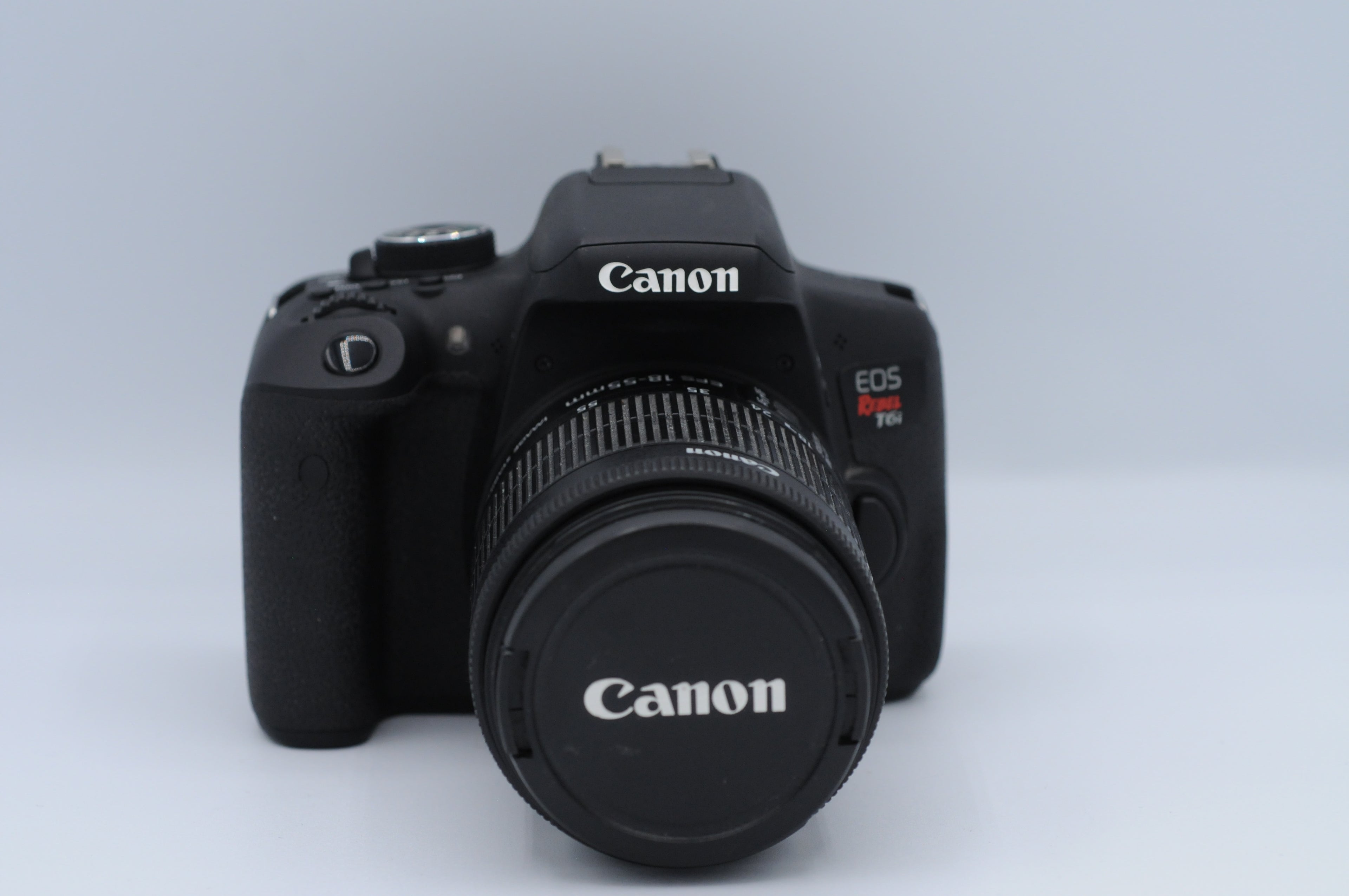 Canon EOS Rebel T6i with 18-55mm f3.5 - 5.6 IS STM