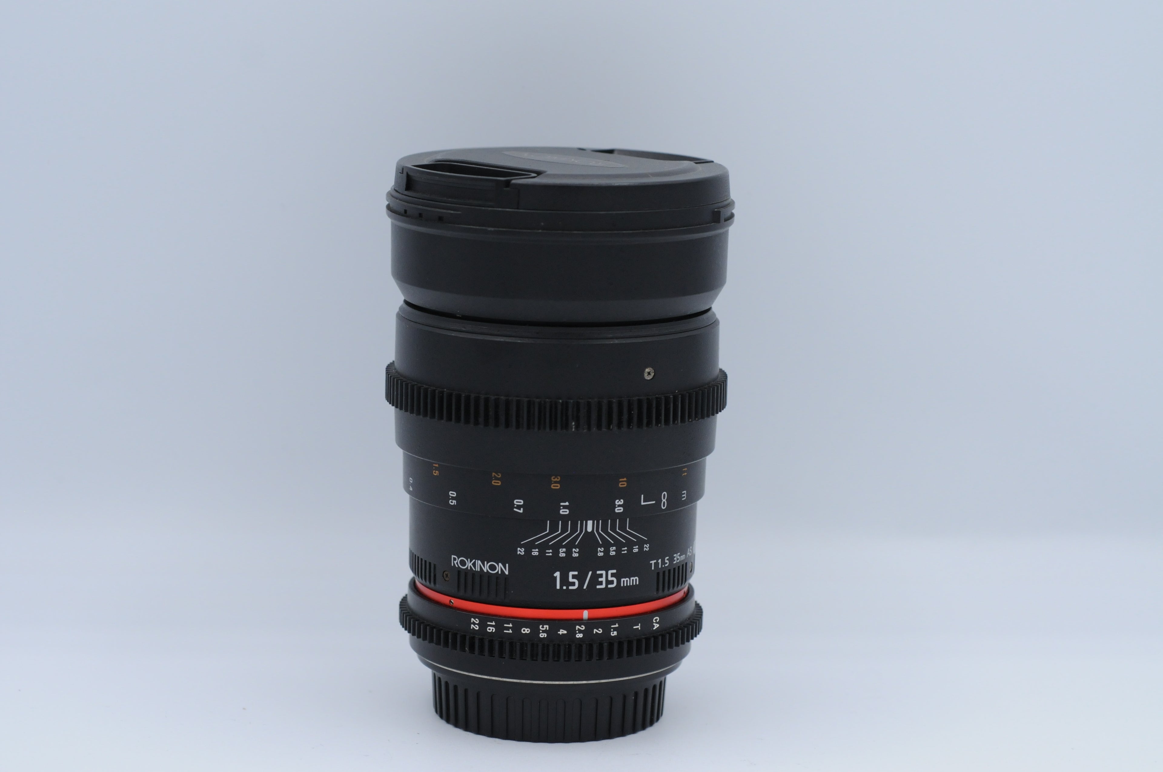 Rokinon EF 35mm f1.5 Cine