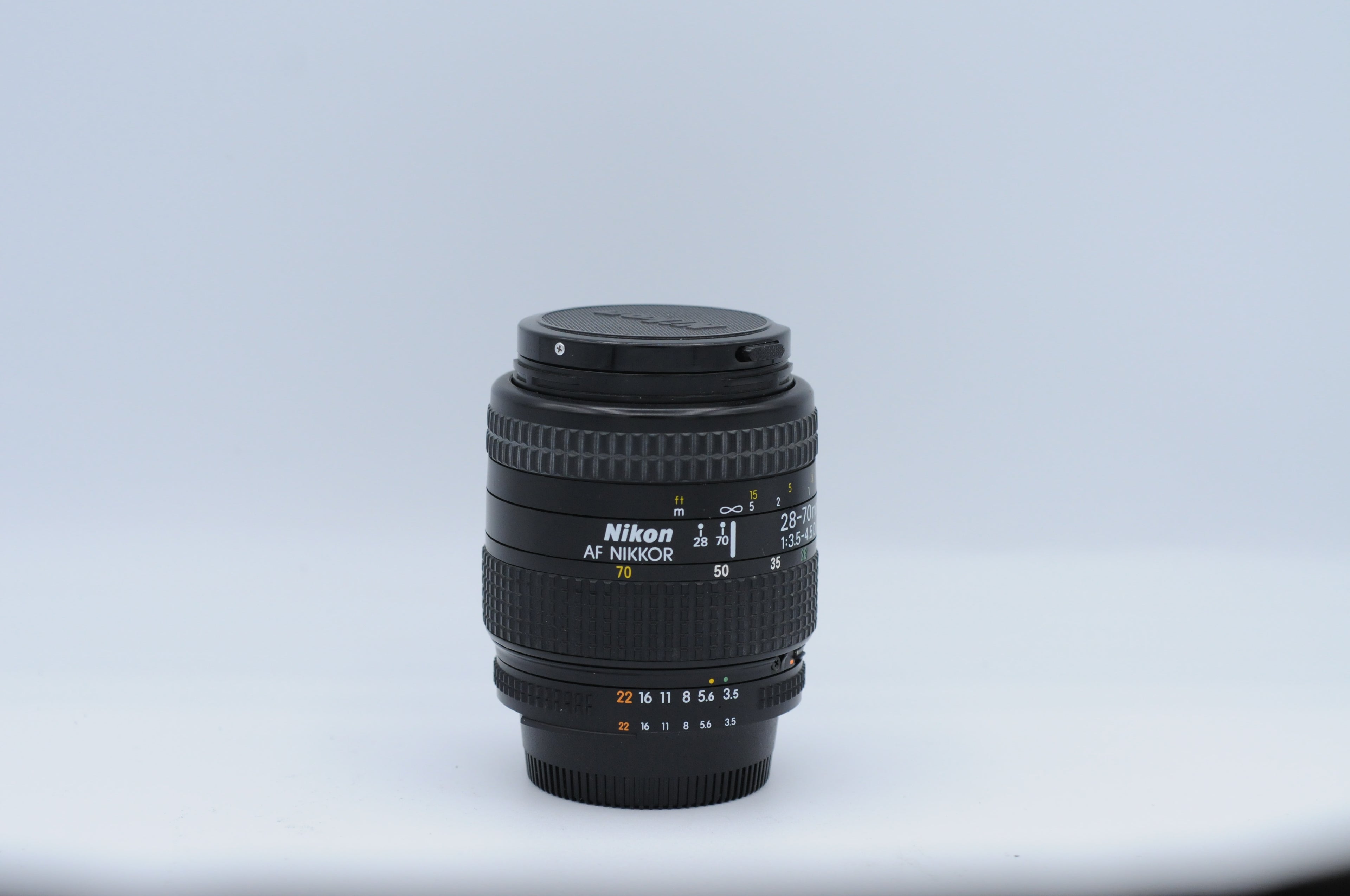 Nikon AF Nikkor 28-70 f3.5 - 4.5 D