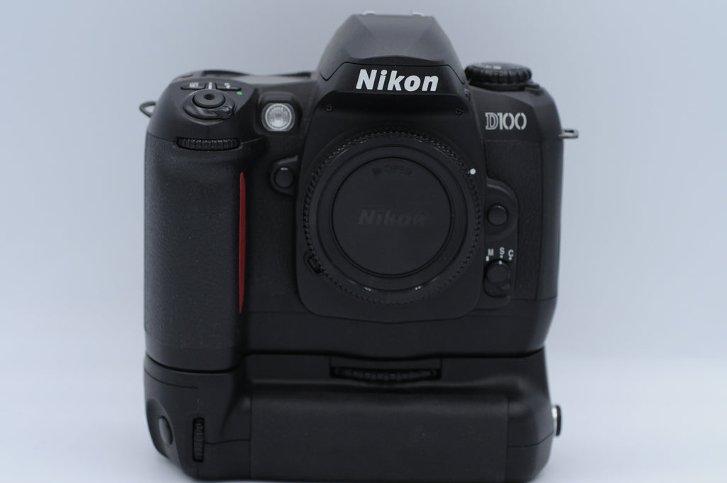 Nikon D100 Body with Battery Grip