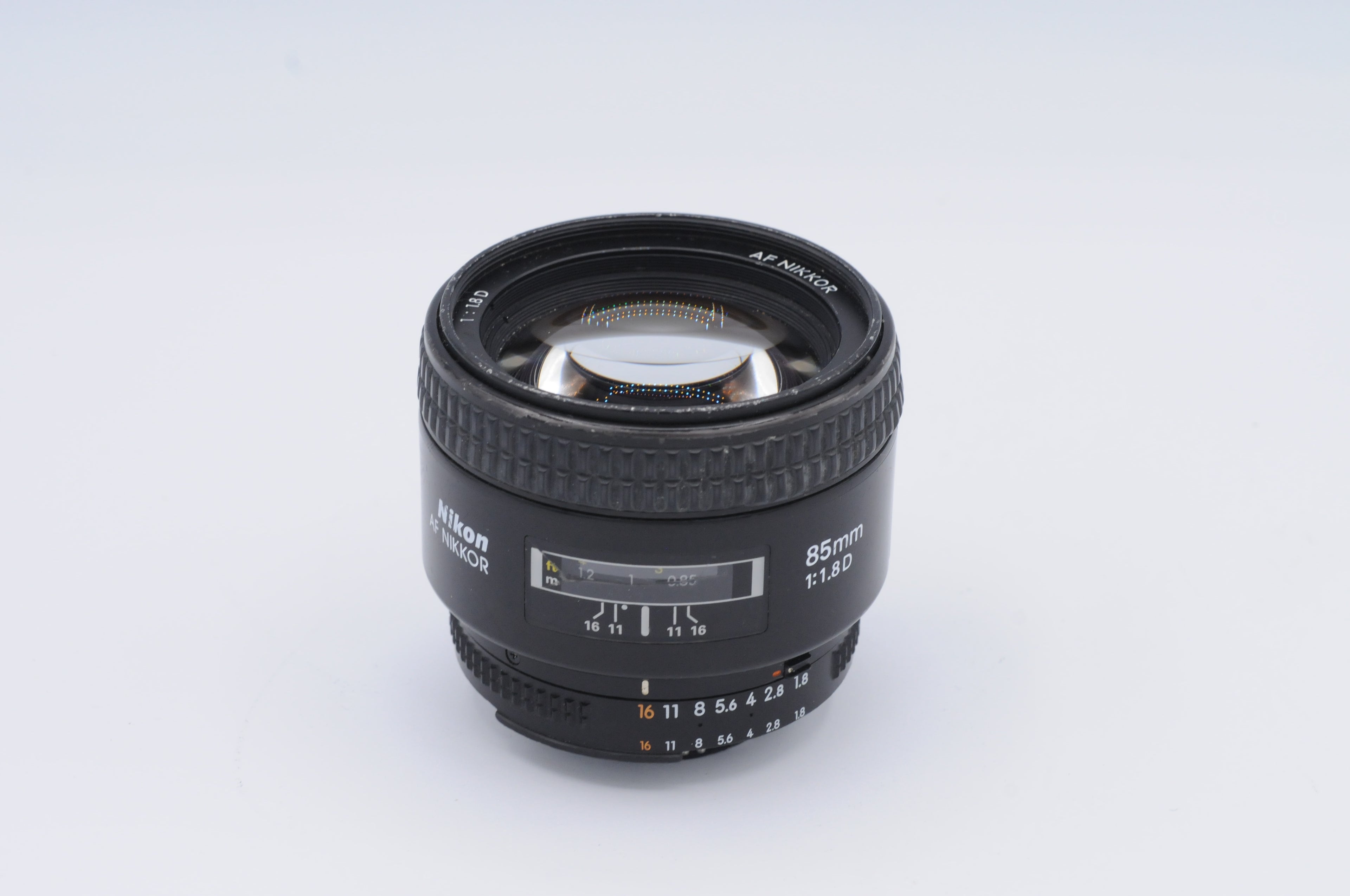 AF Nikkor 85mm f1.8